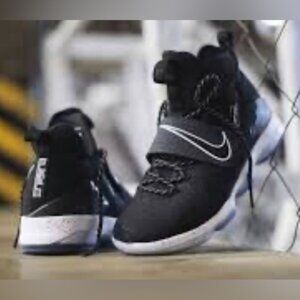 Nike Lebron XIV 14 EP Chase Down Black NBA Basketball Running Shoes, Womens 8